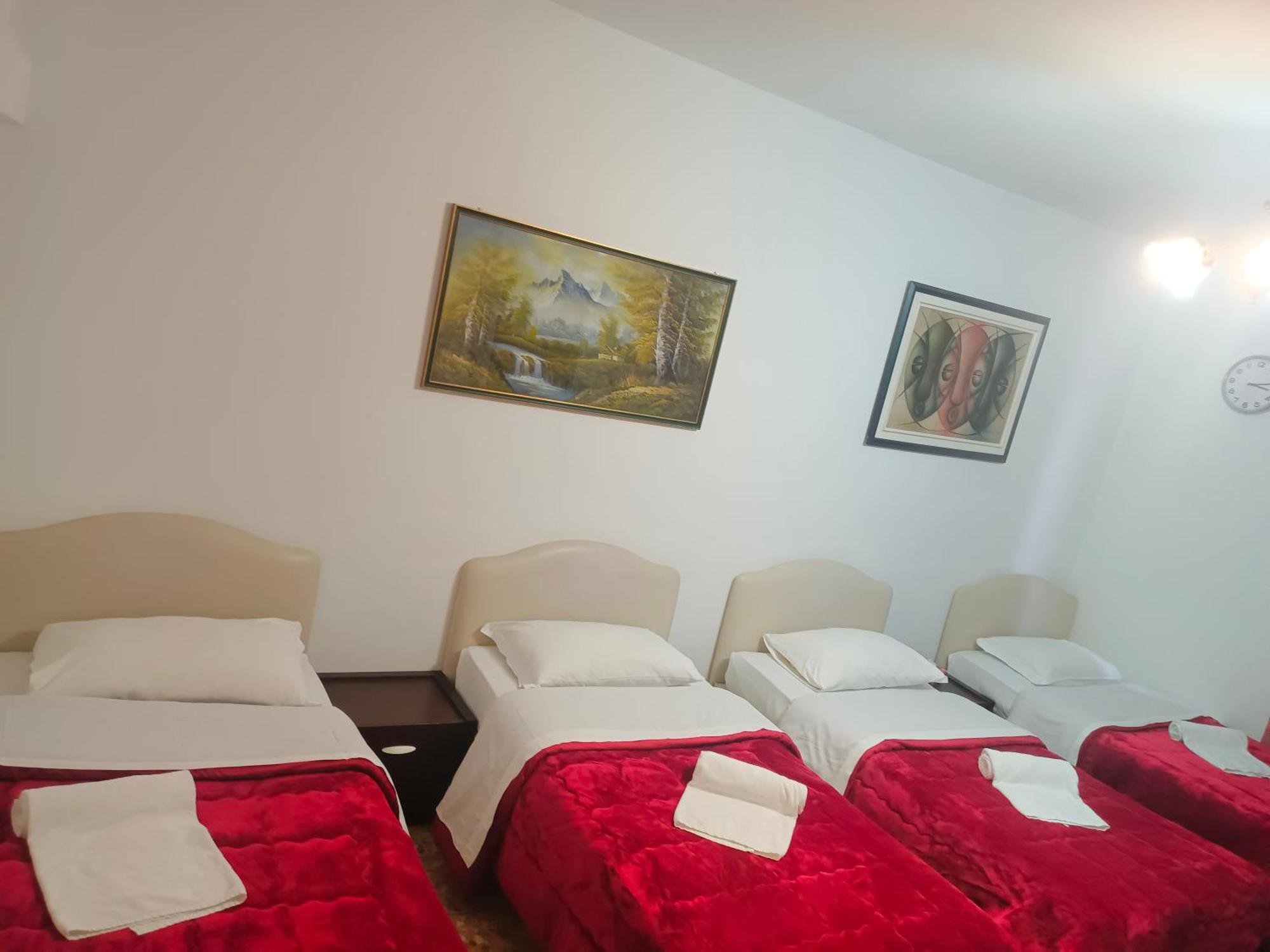 Albergue Host Roma Exterior foto